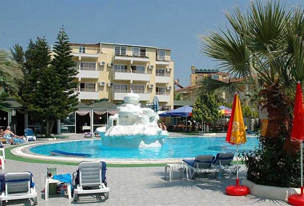 Tropicana Garden Hotel - Görsel 3