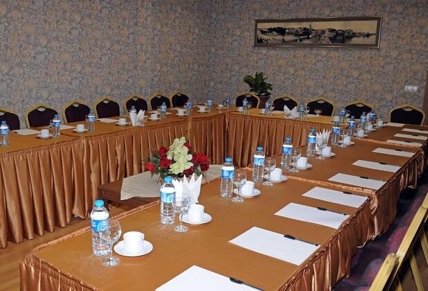 Golden Lake Hotel - Görsel 4