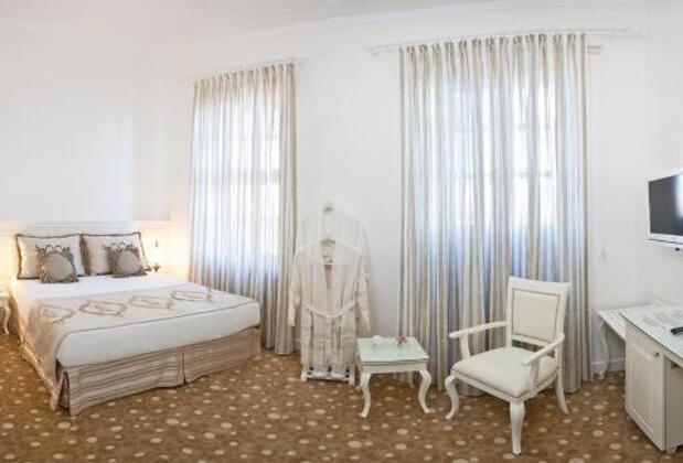 Siyah Lale Otel Cunda - Görsel 10