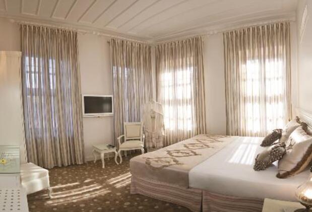 Siyah Lale Otel Cunda - Görsel 11