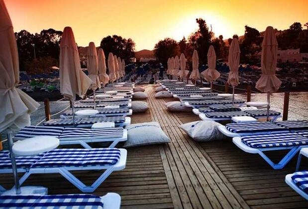 Parıltı Beach Apartments - Görsel 11