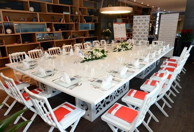 Tav Airport Hotel İzmir - Görsel 10