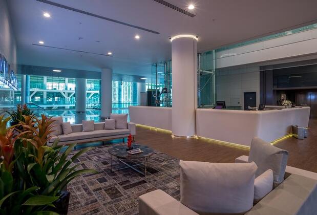 Tav Airport Hotel İzmir - Görsel 5
