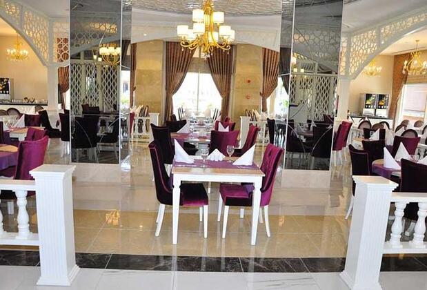 Side Crown Charm Palace - Görsel 10