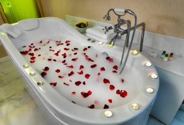 White Monarch Hotel - Görsel 33