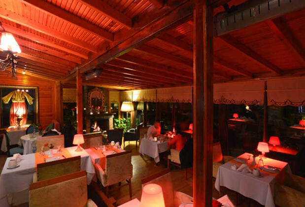 Tree Tops Park Hotel - Görsel 11