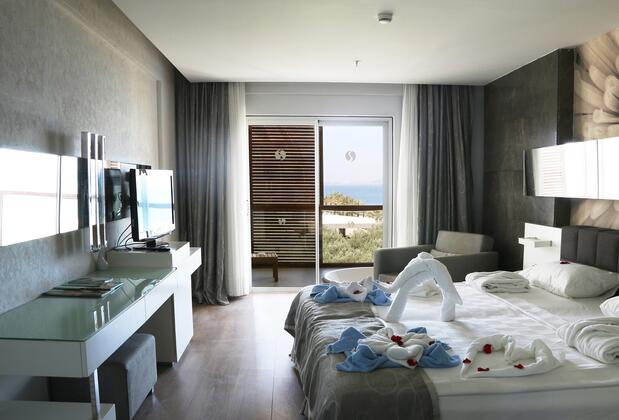 Gold Island Hotel - Görsel 5