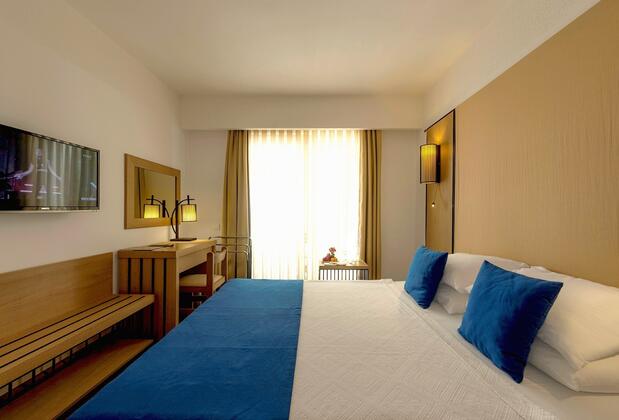 LIV Hotel by Bellazure - Görsel 11