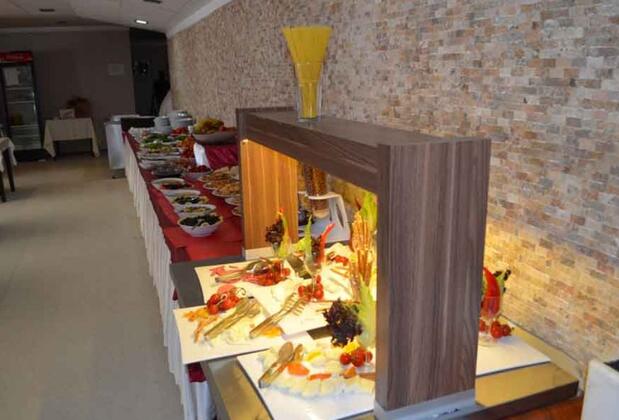 Ayvalık Palas Hotel - Görsel 9