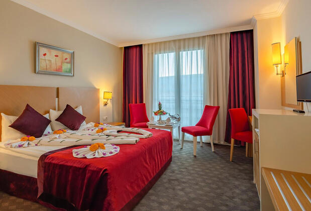 Crystal Admiral Resort Suites & Spa - Görsel 19