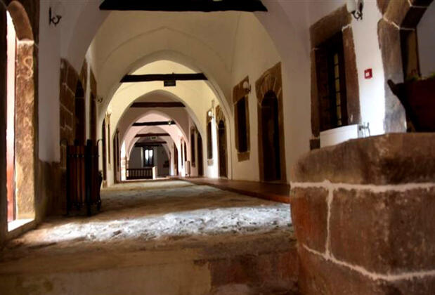 Merzifon Tarihi Taşhan Butik Otel - Görsel 3