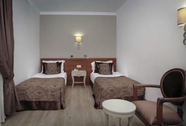 Side Crown Charm Palace - Görsel 21