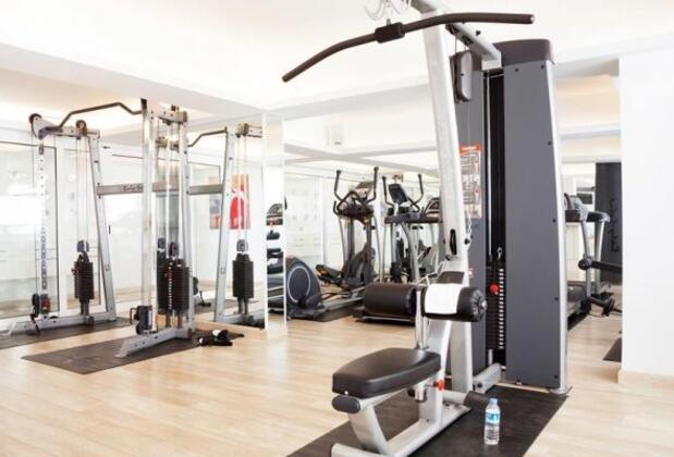 The Beachfront Hotel - Görsel 23