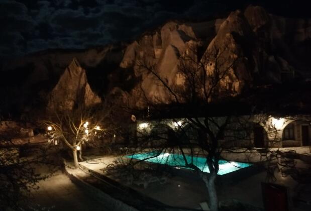 Seven Rock Cave House - Görsel 4