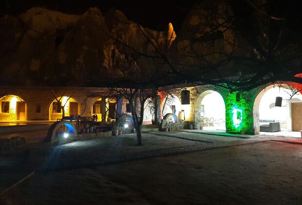 Seven Rock Cave House - Görsel 8