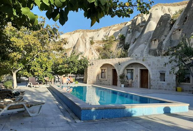 Seven Rock Cave House - Görsel 13