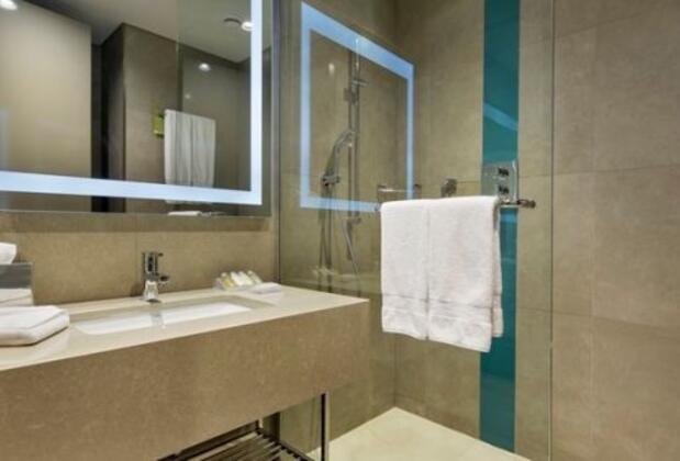 Hilton Garden Inn İstanbul Atatürk Airport - Görsel 15