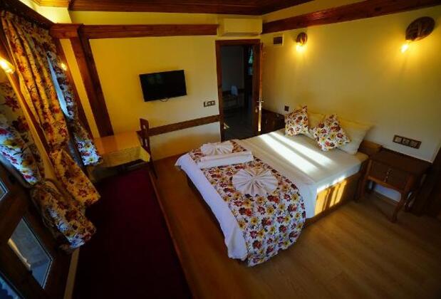 Çeşmeli Konak Hotel Çarşı - Görsel 9