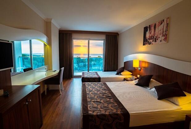 Throne Beach Resort & Spa - Görsel 27