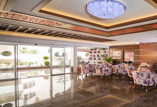 Kleopatra Blue Hawaii Hotel - Görsel 6