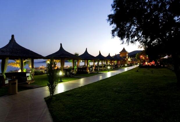 Latanya Park Resort Hotel - Görsel 16