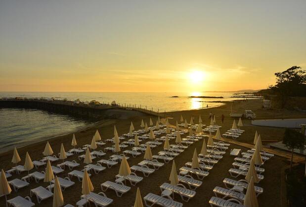 Azura Deluxe Resort & Spa Hotel - Görsel 24