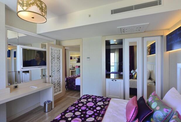 Azura Deluxe Resort & Spa Hotel - Görsel 13