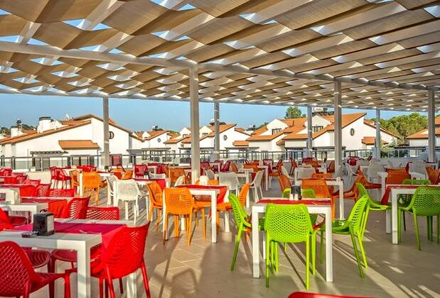 River Garden Holiday Village - Görsel 9