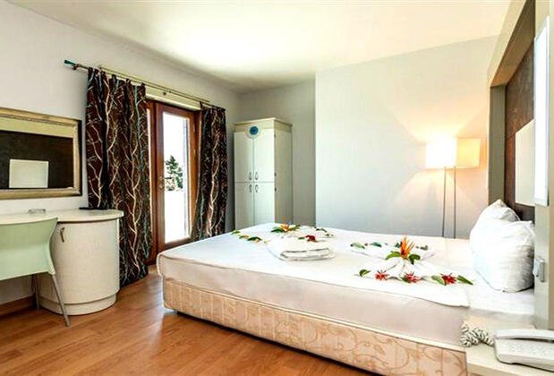 Maira Beach Hotel - Görsel 8