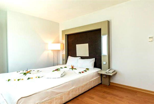 Maira Beach Hotel - Görsel 12