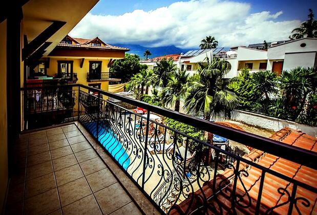 Orange Park Hotel - Görsel 4