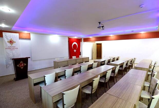 Grand Ayzek Hotel - Görsel 31