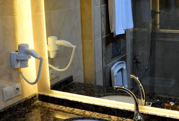 Grand Plus Hotel - Görsel 9