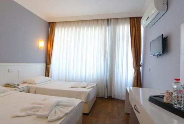 Aquila Beach Hotel - Görsel 23