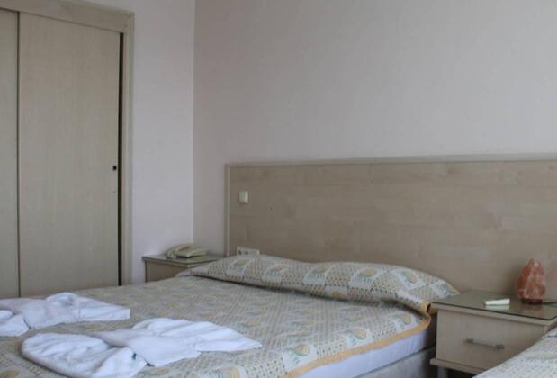 Can Karaburun Otel - Görsel 9