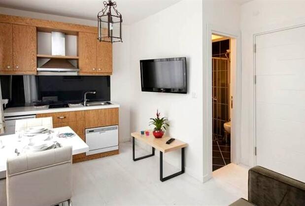 Myra Pera - Görsel 8