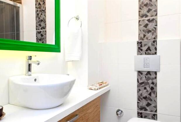 Myra Pera - Görsel 11