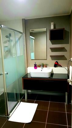 D D Suites Flora - Görsel 3