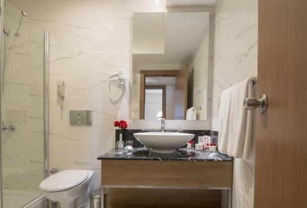 Ramada Resort Lara - Görsel 12