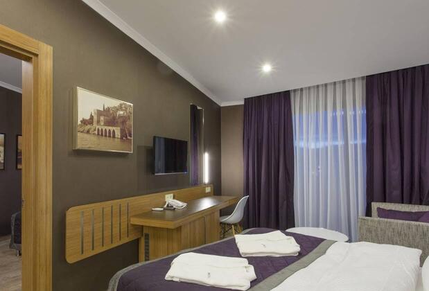 Michell Hotel - Görsel 39