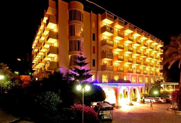 Larina Family Resort - Görsel 2