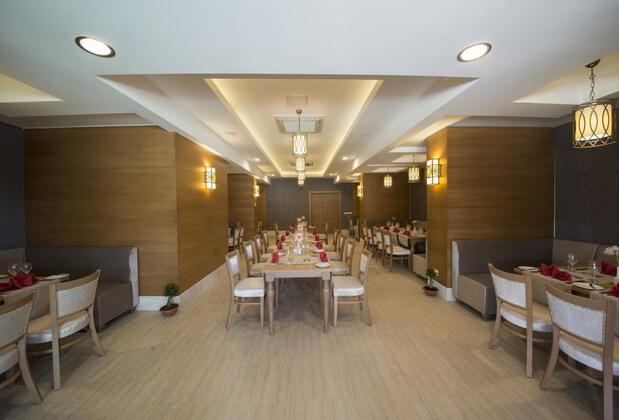 Ramada Resort Lara - Görsel 20