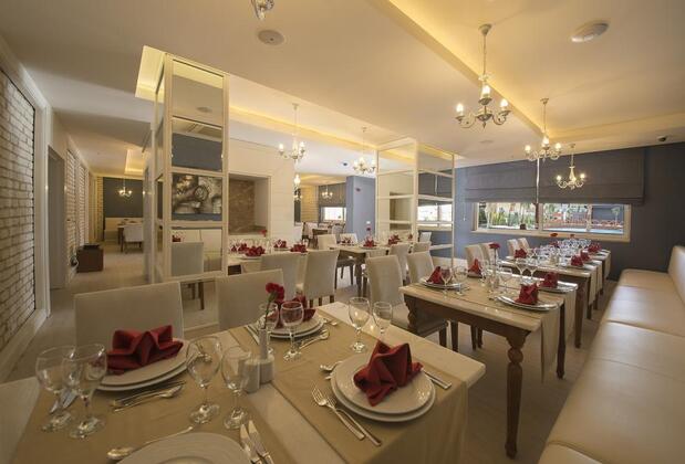 Ramada Resort Lara - Görsel 16