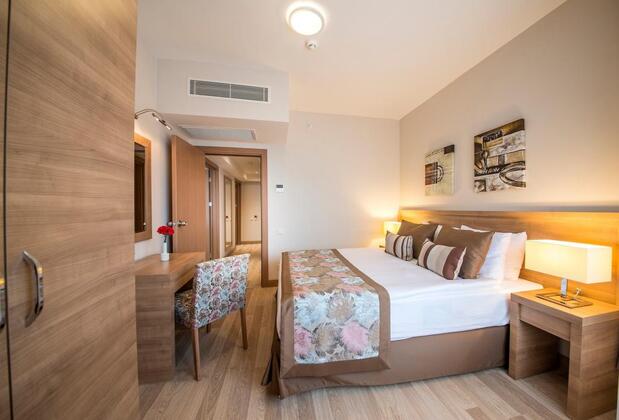 Ramada Resort Lara - Görsel 5