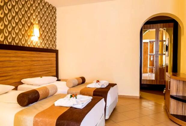 Ayvalık Beach Hotel - Görsel 13