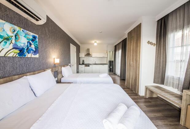 Dekatria Hotel Rooms & Aparts - Görsel 17