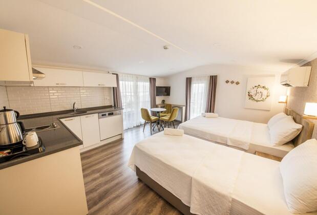 Dekatria Hotel Rooms & Aparts - Görsel 20