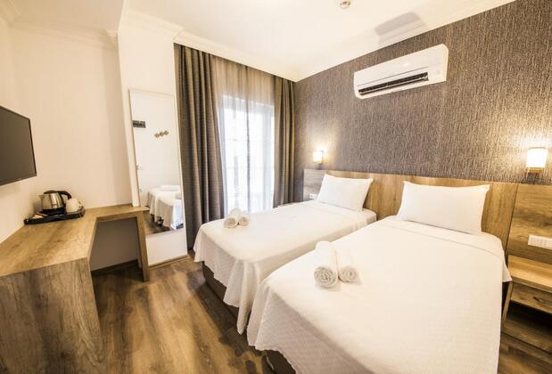 Dekatria Hotel Rooms & Aparts - Görsel 22