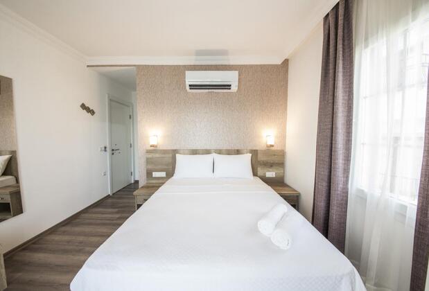 Dekatria Hotel Rooms & Aparts - Görsel 29