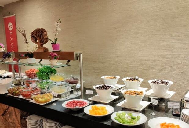 Ramada Hotel & Suites by Wyndham Adana - Görsel 11